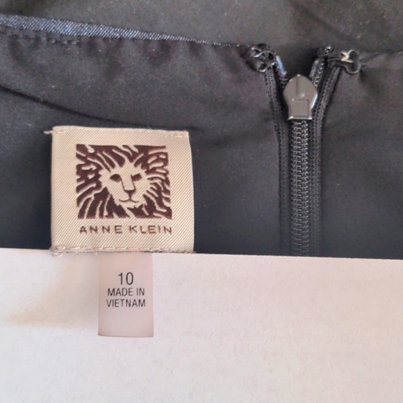 Grey Blue Pencil Skirt by Anne Klein - Picture 7 of 7